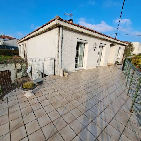 FAÇADE ET BALCON_1024.jpg