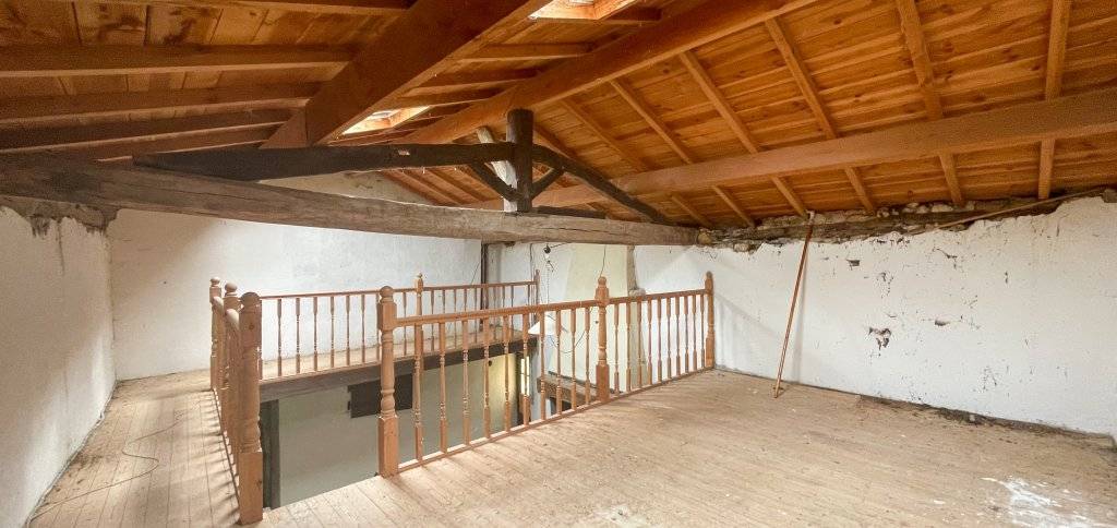mezzanine_1024.jpg