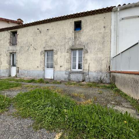 Façade_1024.jpg