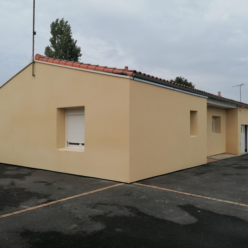 uploads/realisations/405_ISOLATION_PAR_L_EXTERIEURE/IMG_20231013_132805.jpg