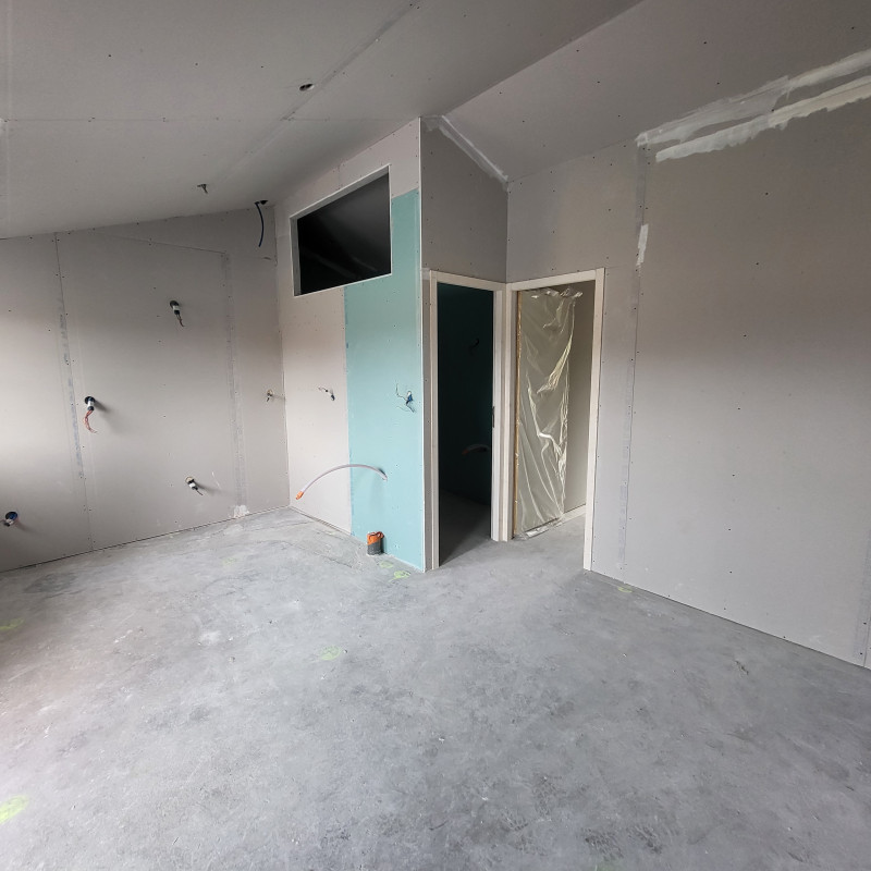 453_AMENAGEMENT_D_UN_GARAGE_EN_STUDIO
